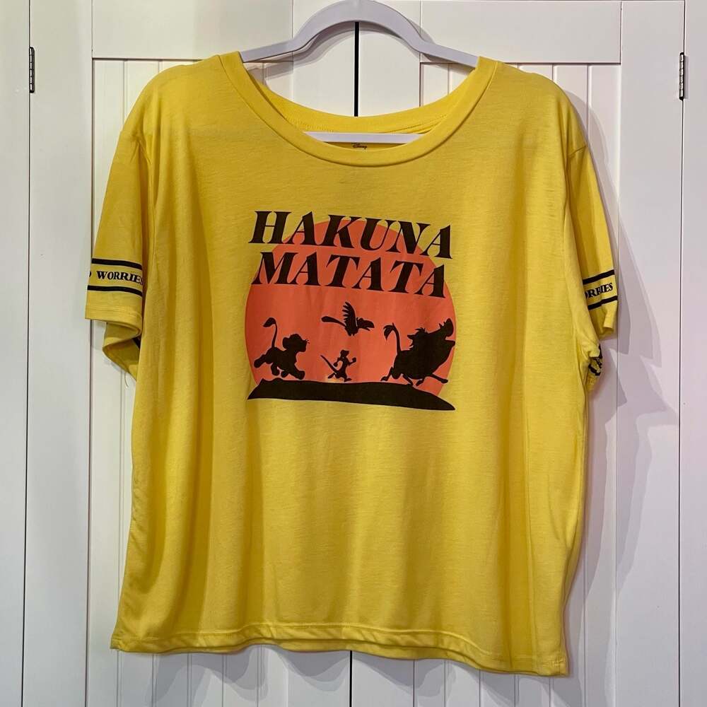 Disney The Lion King Hakuna Matata Graphic T-Shirt Yellow